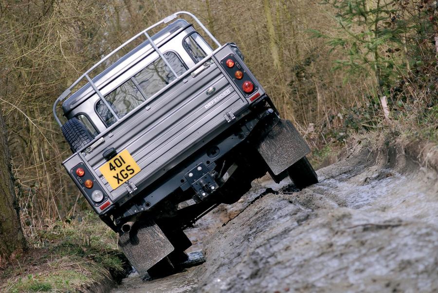  Land Rover Defender 2006 года  (фото 116 из 227)
